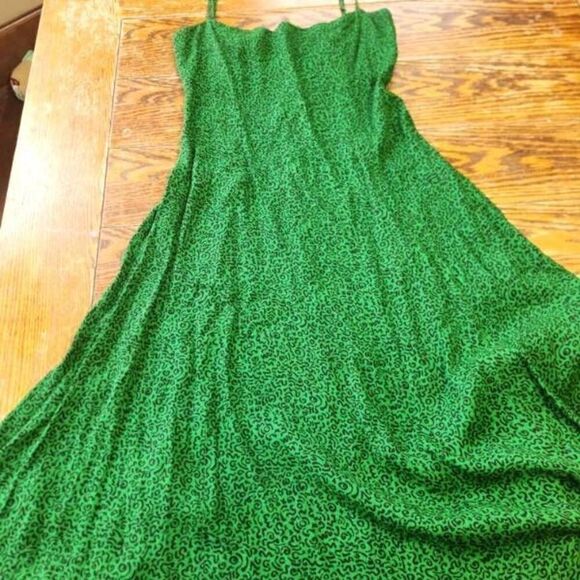 Reformation Vollare Dress in Jitterbug green&black sz 2 - Picture 1 of 4